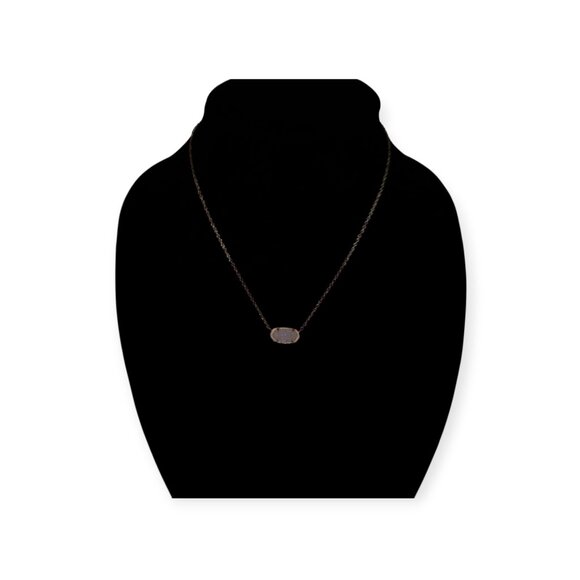 Kendra Scott Signed White Sparkly Oval Gem with Gold Tone Chain Necklace - Picture 2 of 13